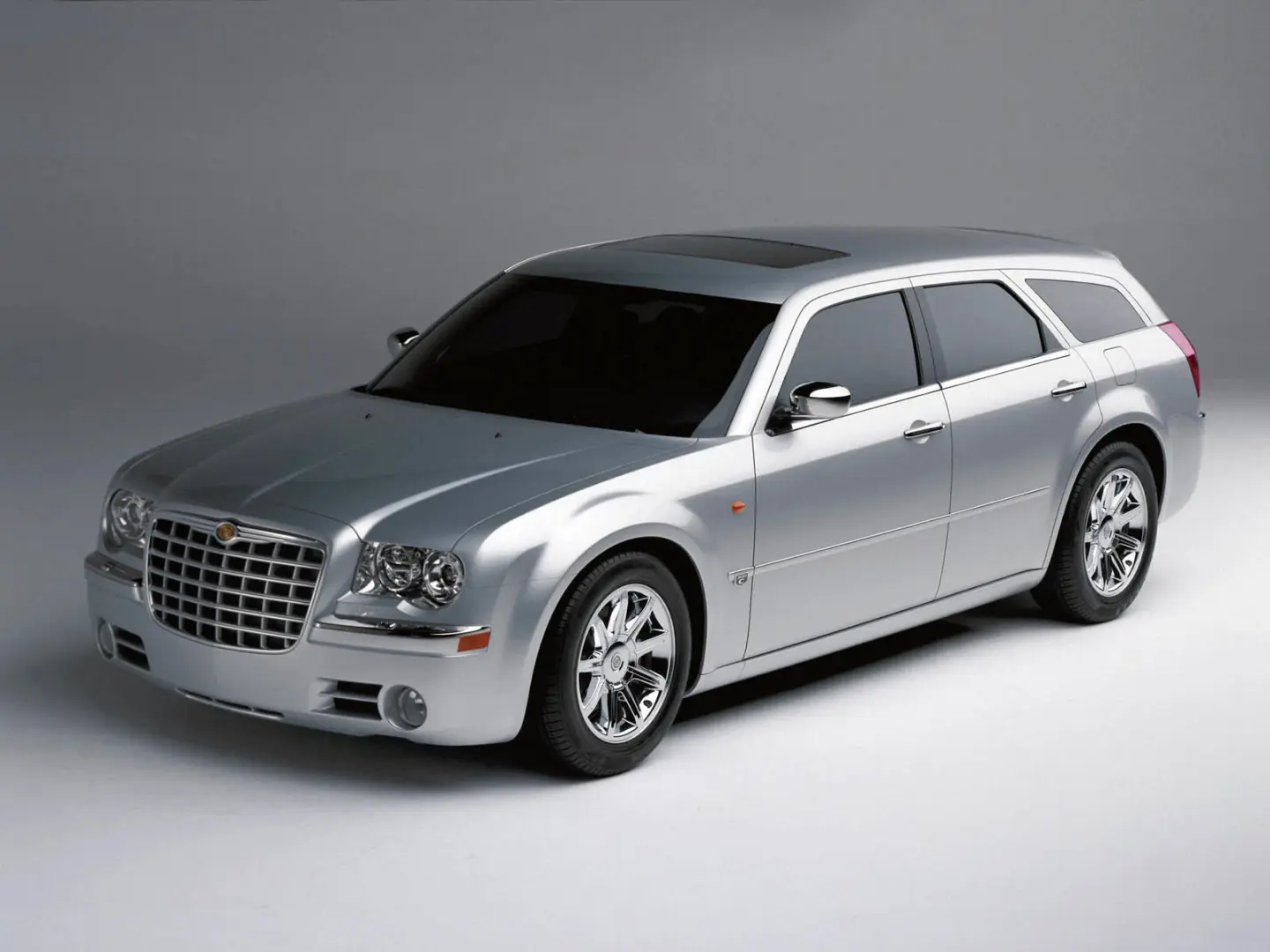 Chrysler  300C Touring 3.5 AWD 4