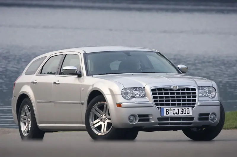 Chrysler  300C Touring 6.1 SRT 0