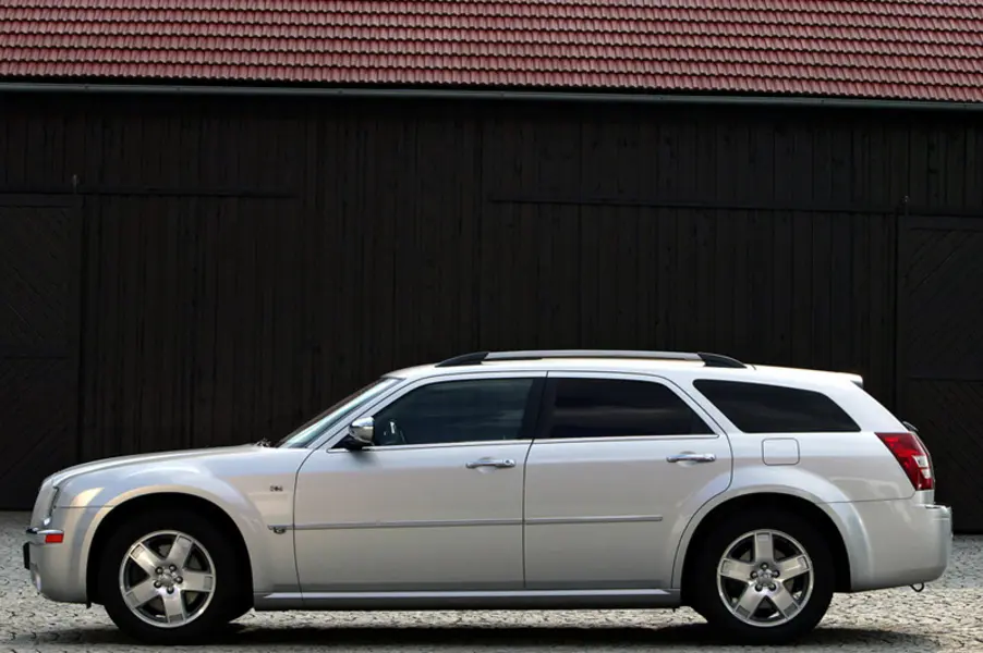 Chrysler  300C Touring 3.5 AWD 1