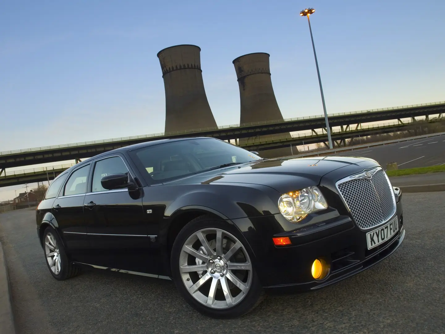 Chrysler  300C Touring 6.1 SRT 6
