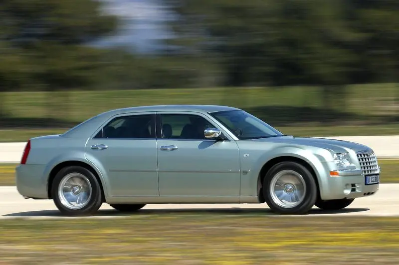 Chrysler  300C Touring 6.1 SRT 7