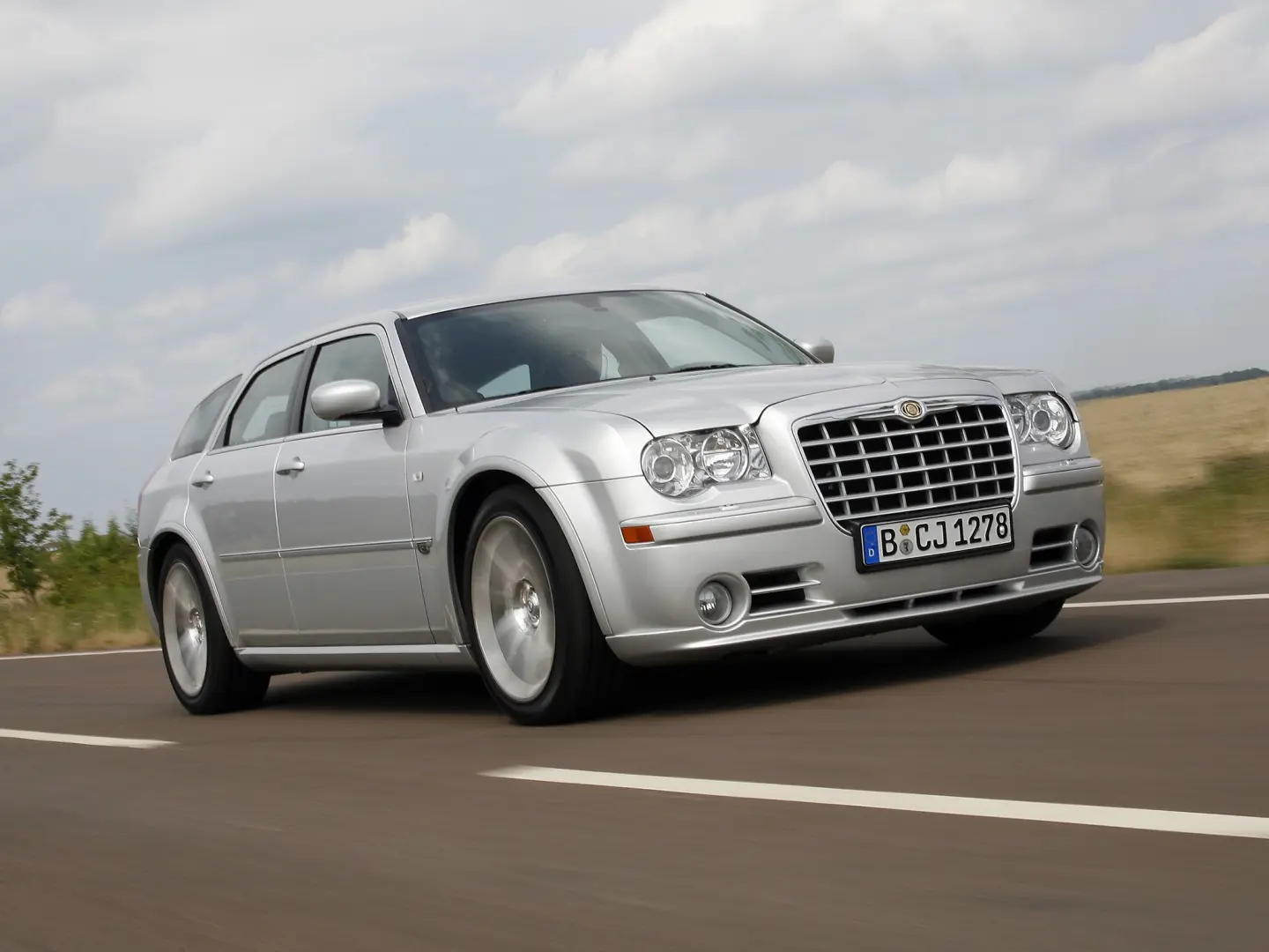 Chrysler  300C Touring 6.1 SRT 6