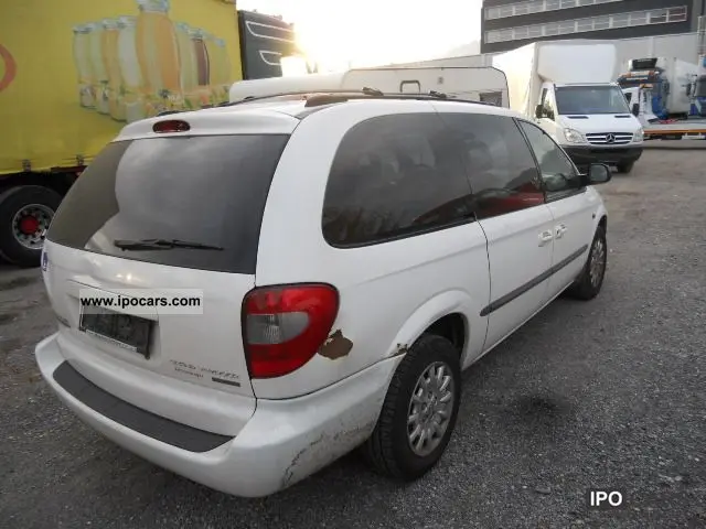 Chrysler Voyager Voyager 2.5 CRD LS 2