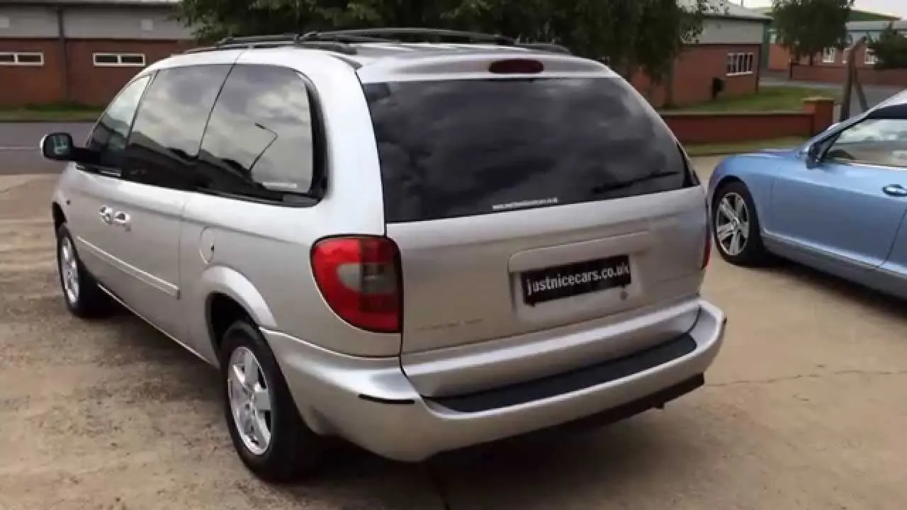 Chrysler Grand Voyager Grand Voyager 2.8 CRD Limited 3