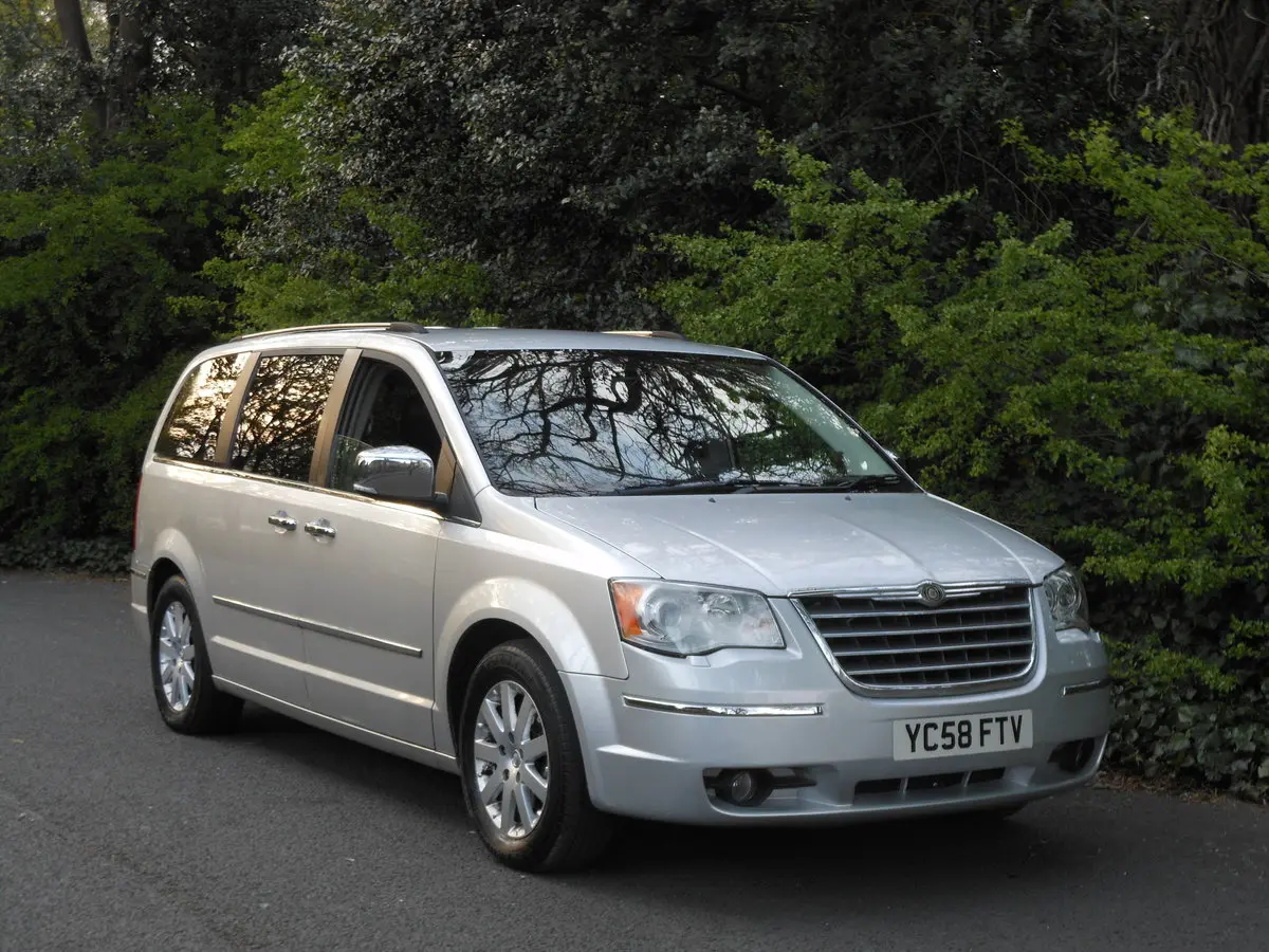 Chrysler Grand Voyager Grand Voyager 2.8 CRD Limited 5