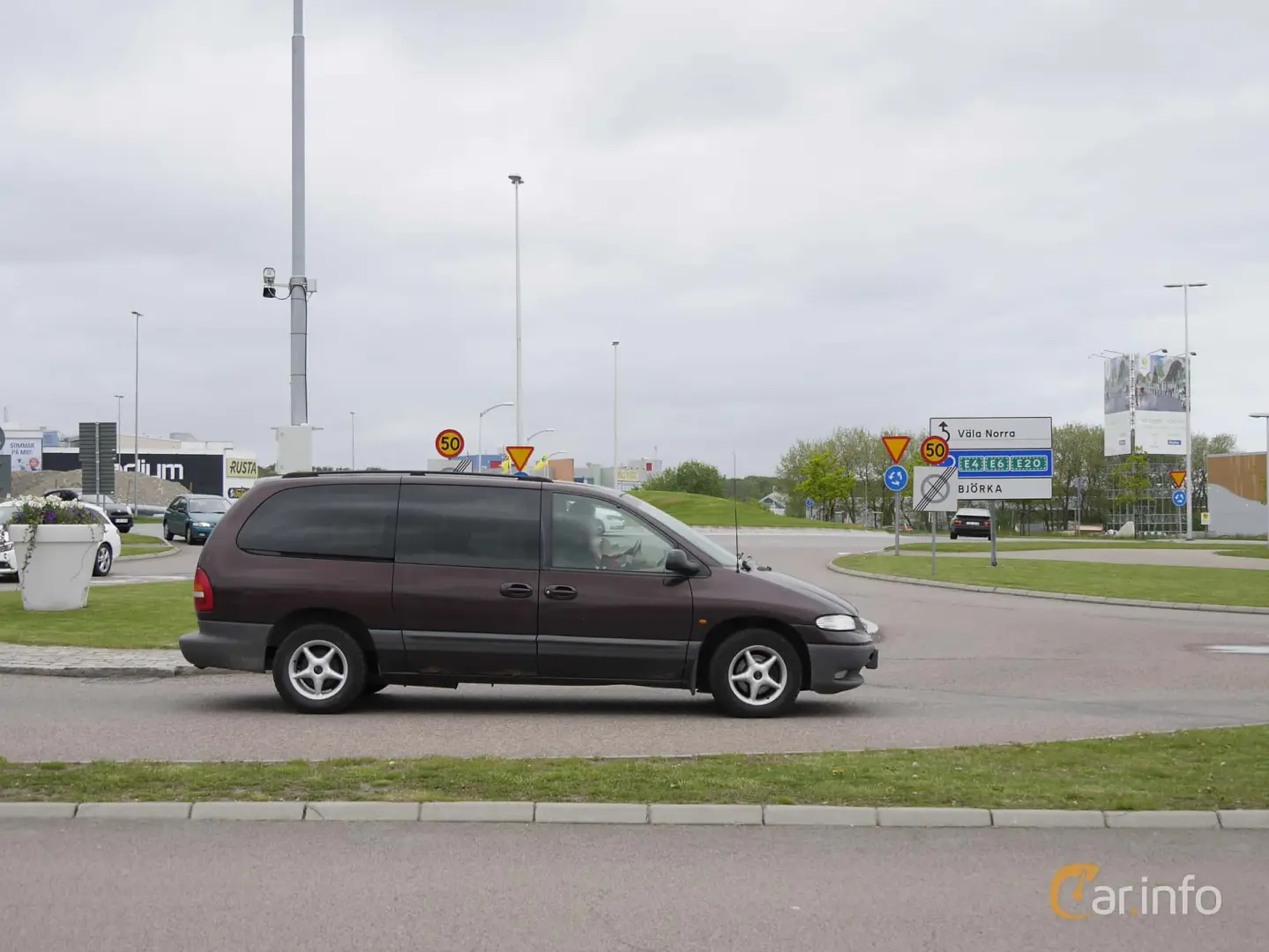 Chrysler Grand Voyager Grand Voyager 3.3 SE 5