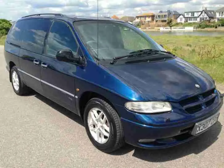 Chrysler Grand Voyager Grand Voyager 3.3 LX 1