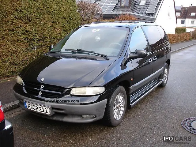 Chrysler Voyager Voyager 3.3 LX 4