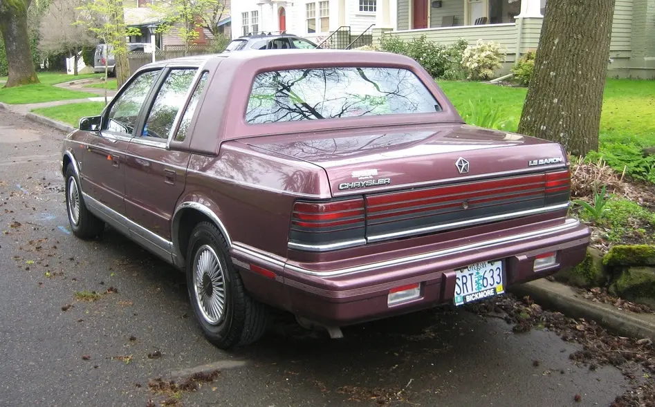 Chrysler  LeBaron 3.0 V6 3