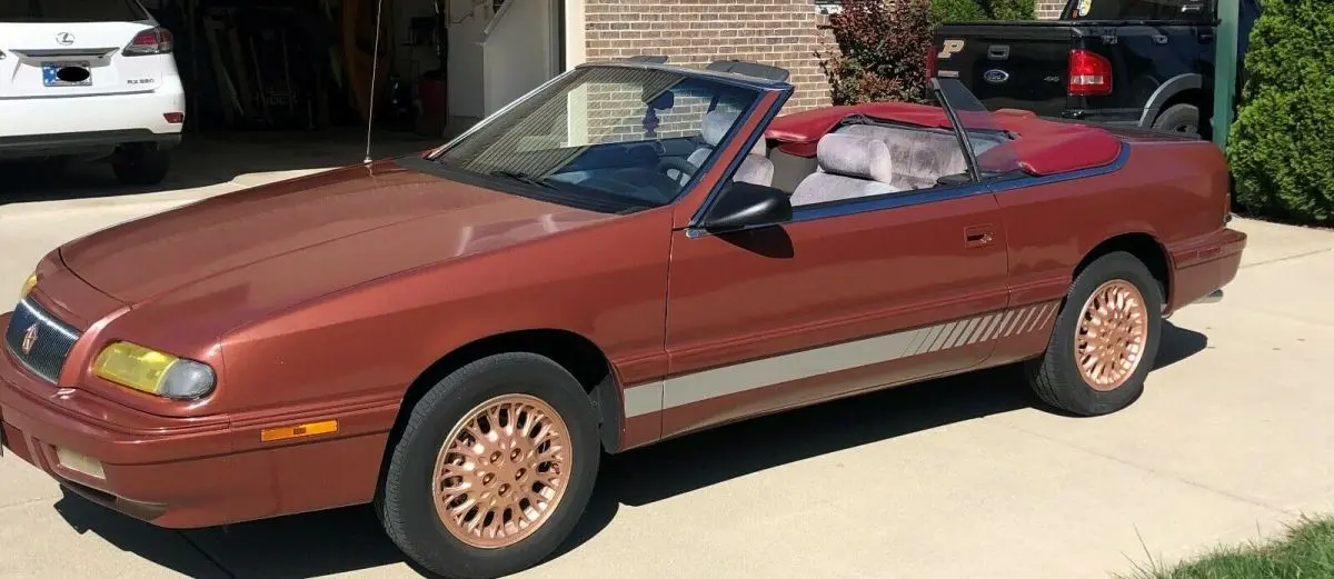 Chrysler  LeBaron 3.0 V6 4