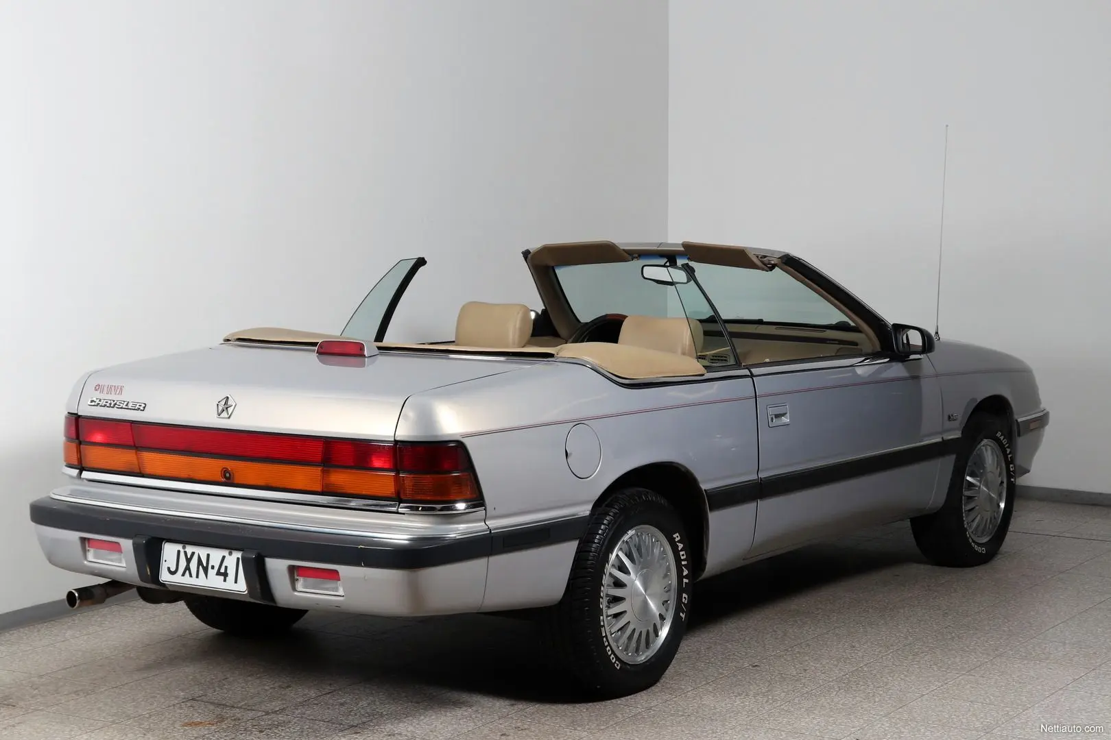Chrysler  LeBaron 3.0 V6 4