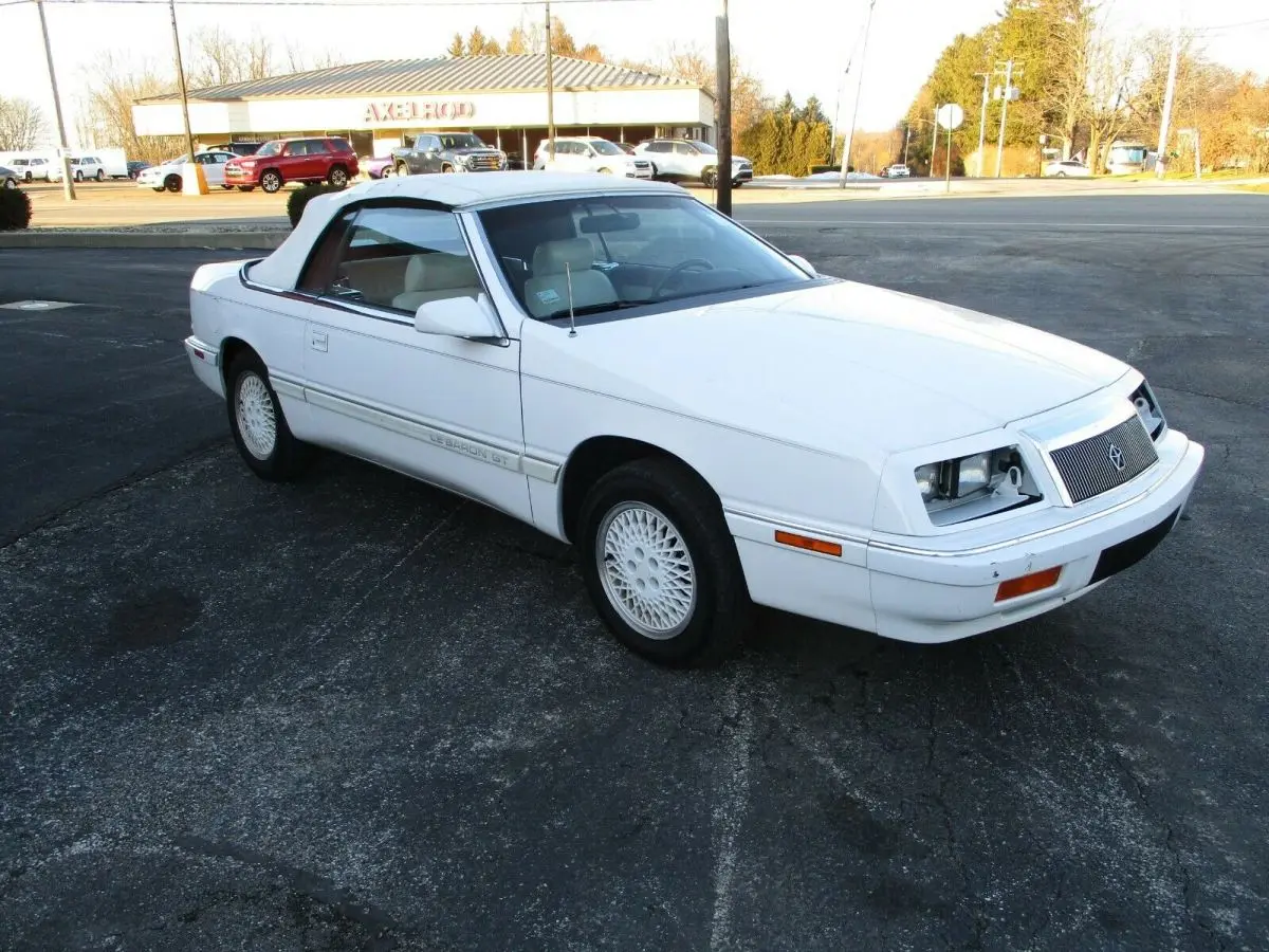 Chrysler  LeBaron 3.0 V6 GTC 6