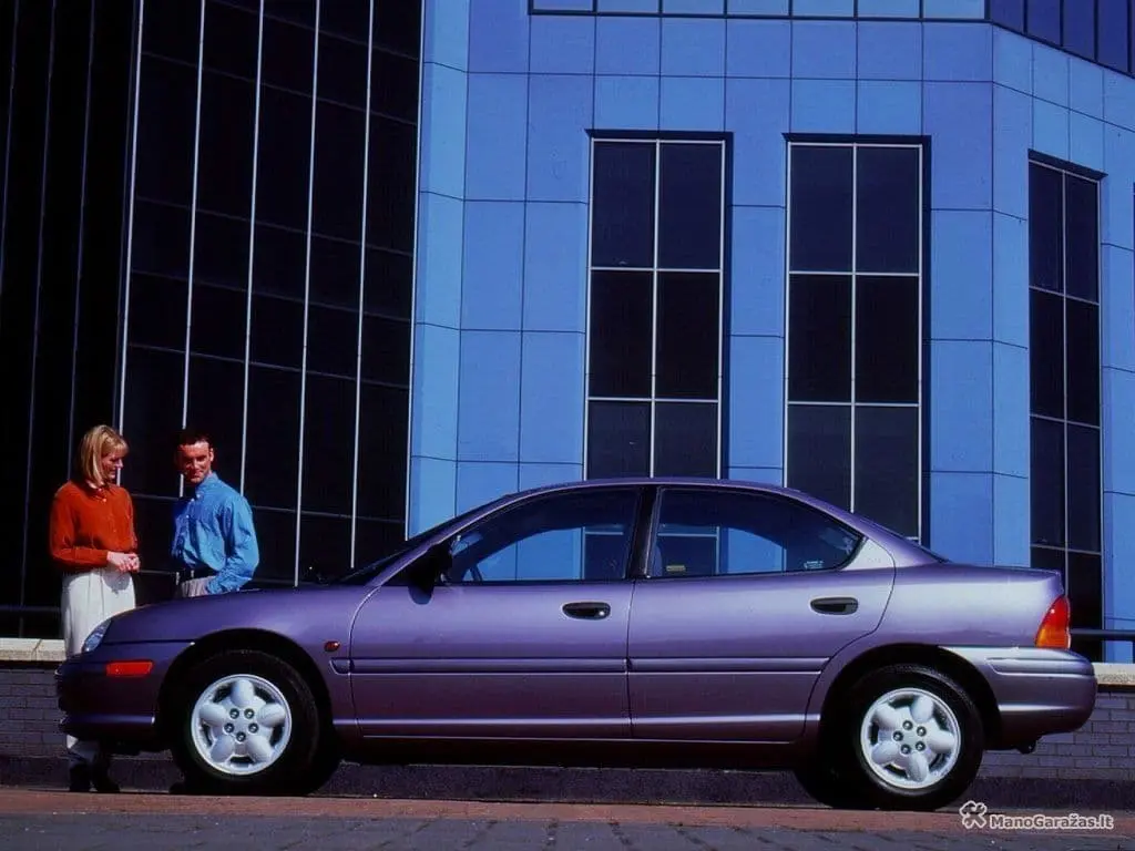Chrysler Neon Neon 2.0 LE 6
