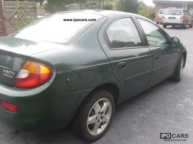 Chrysler Neon Neon 2.0 LE 7