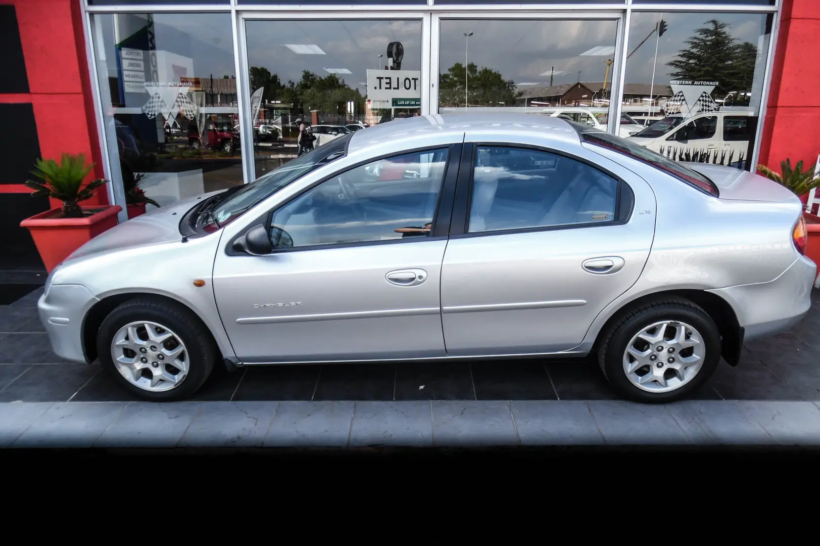 Chrysler Neon Neon 2.0 LX 6