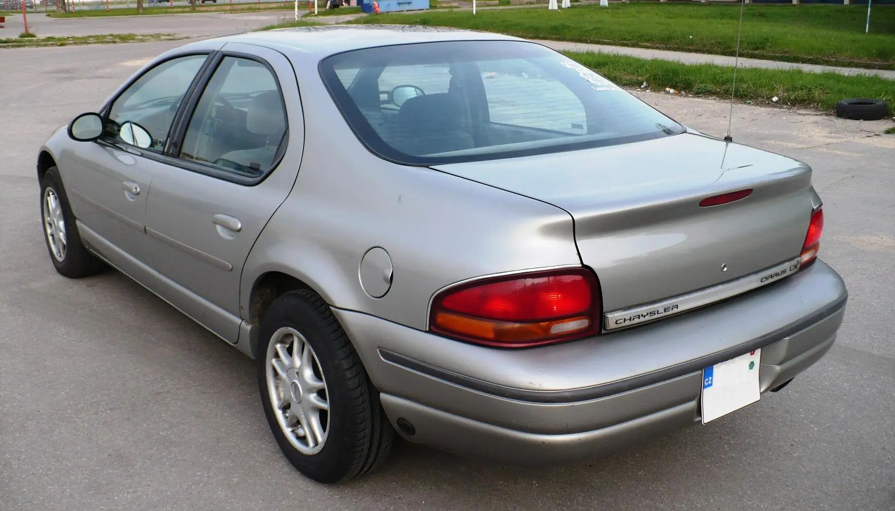 Chrysler Stratus Stratus 2.0 LE 2