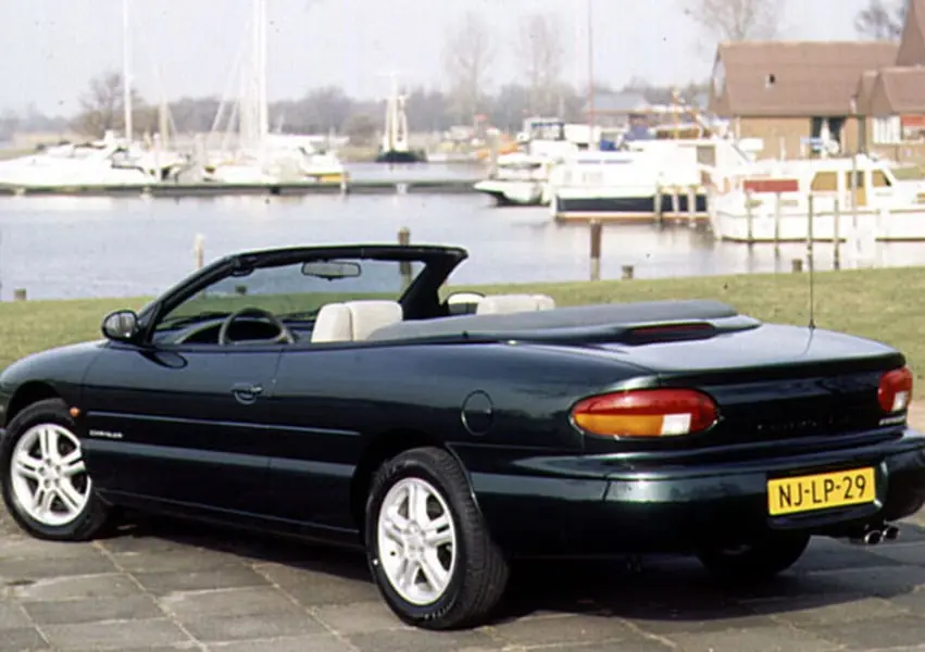 Chrysler Stratus Stratus 2.0 LE 4