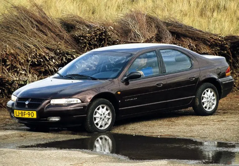 Chrysler Stratus Stratus 2.0 LE 6