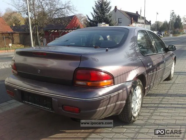 Chrysler Stratus Stratus 2.5 LE 6