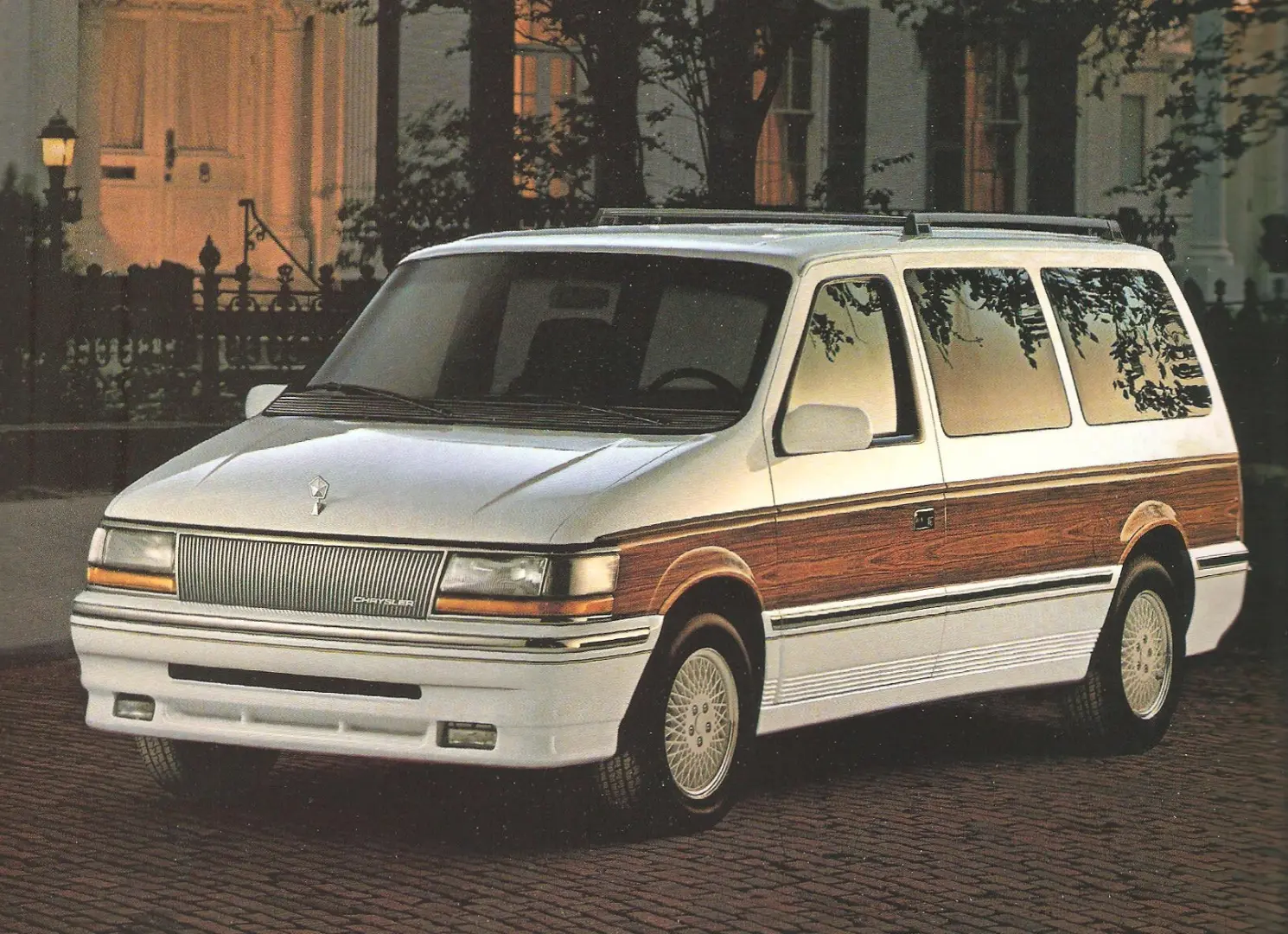 Chrysler Town & Country Town & Country 3.3L STD 0