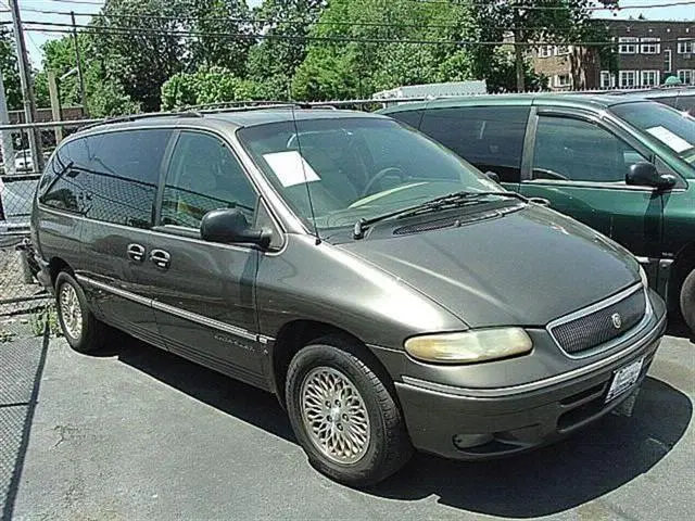 Chrysler Town & Country Town & Country 3.3L SX SX 2