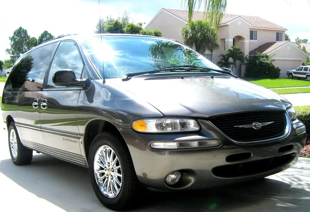 Chrysler Town & Country Town & Country 3.8 L Limited 3