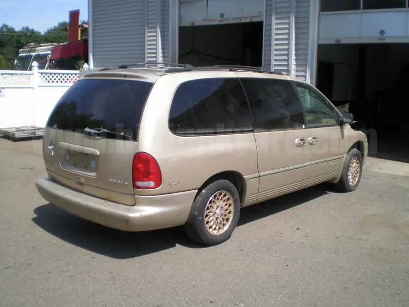 Chrysler Town & Country Town & Country 3.8L LXi 4