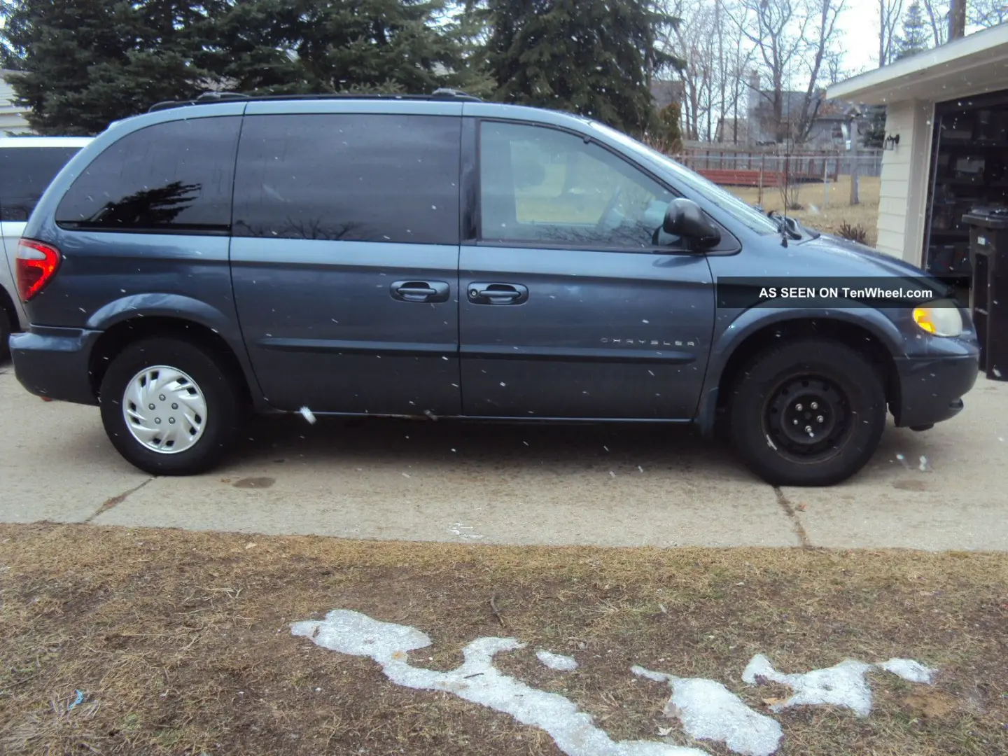 Chrysler Voyager Voyager 2.4 LX 4