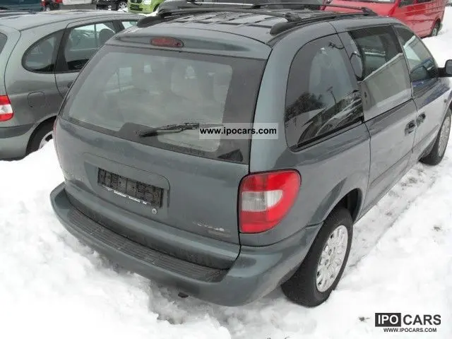 Chrysler Voyager Voyager 2.5 CRD LS 6