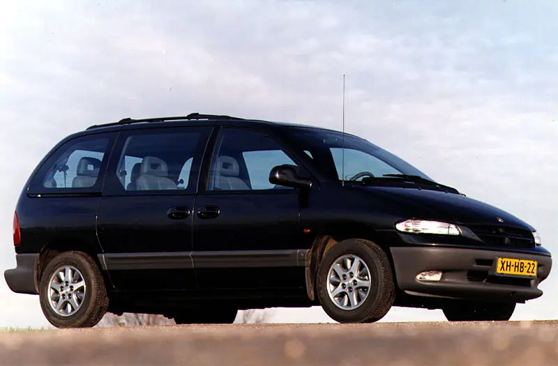 Chrysler Voyager Voyager 2.5 TD LE 6