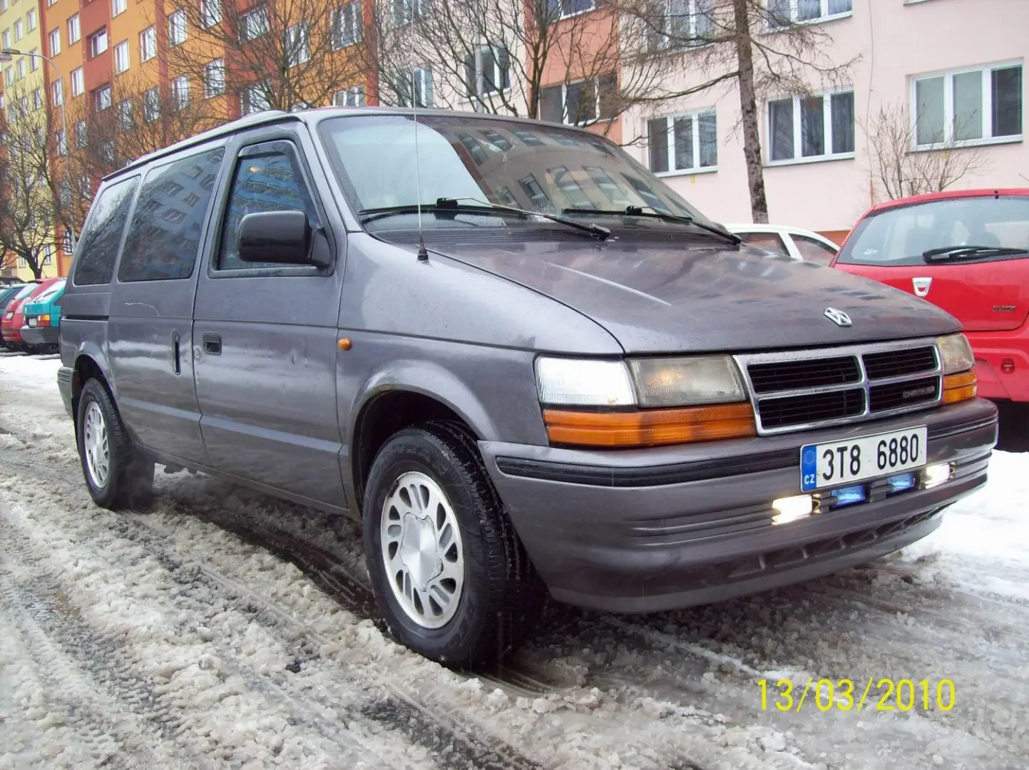 Chrysler Voyager Voyager 2.5 TD LE 2