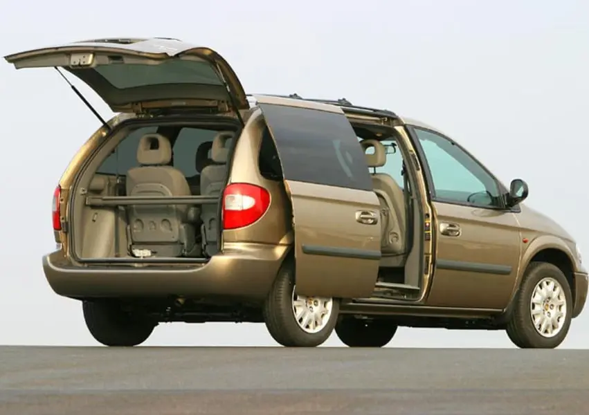 Chrysler Voyager Voyager 2.8 CRD LX 3