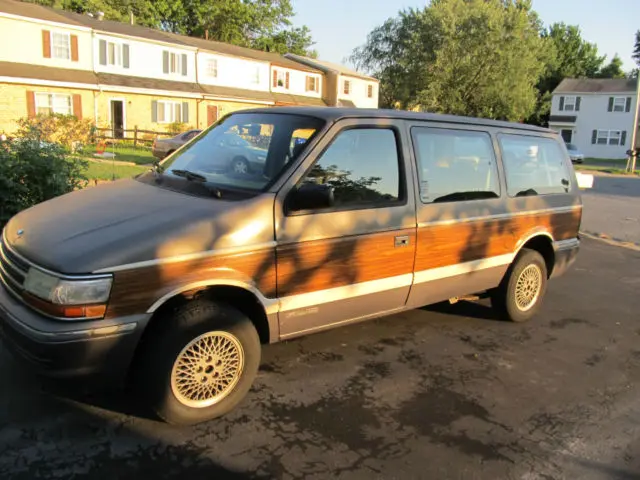Chrysler Voyager Voyager 3.3 AWD SE 3