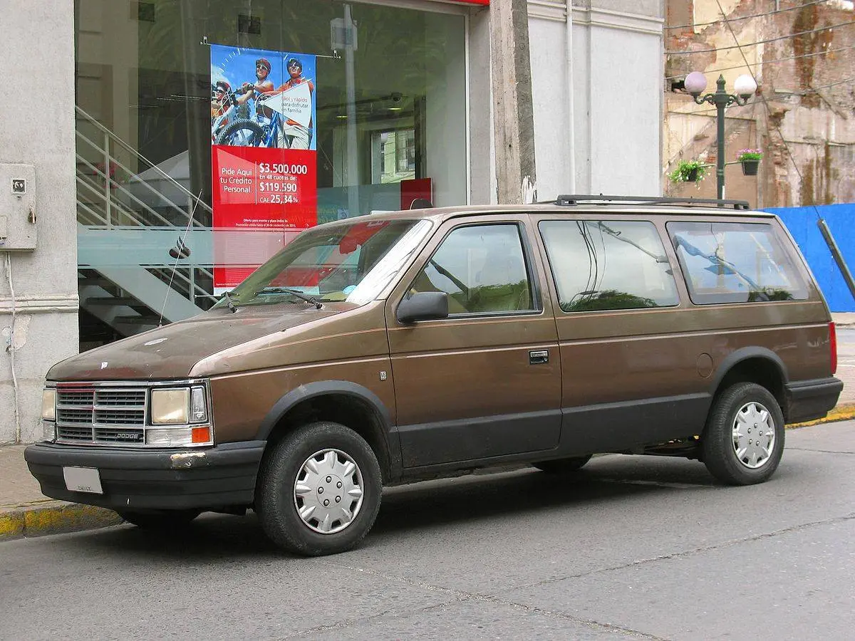 Chrysler Voyager Voyager 3.3 AWD LE 5