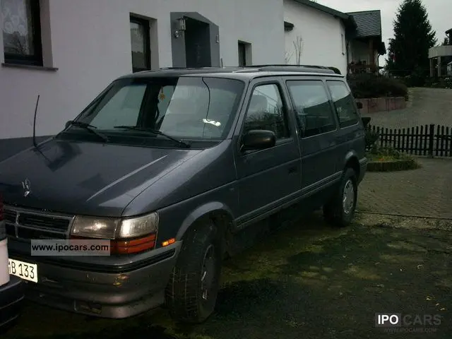 Chrysler Voyager Voyager 3.3 SE 4