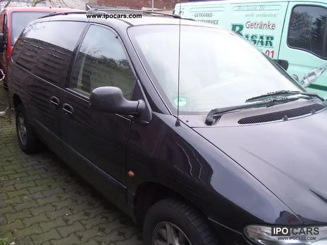 Chrysler Voyager Voyager 3.8 AWD LE 4