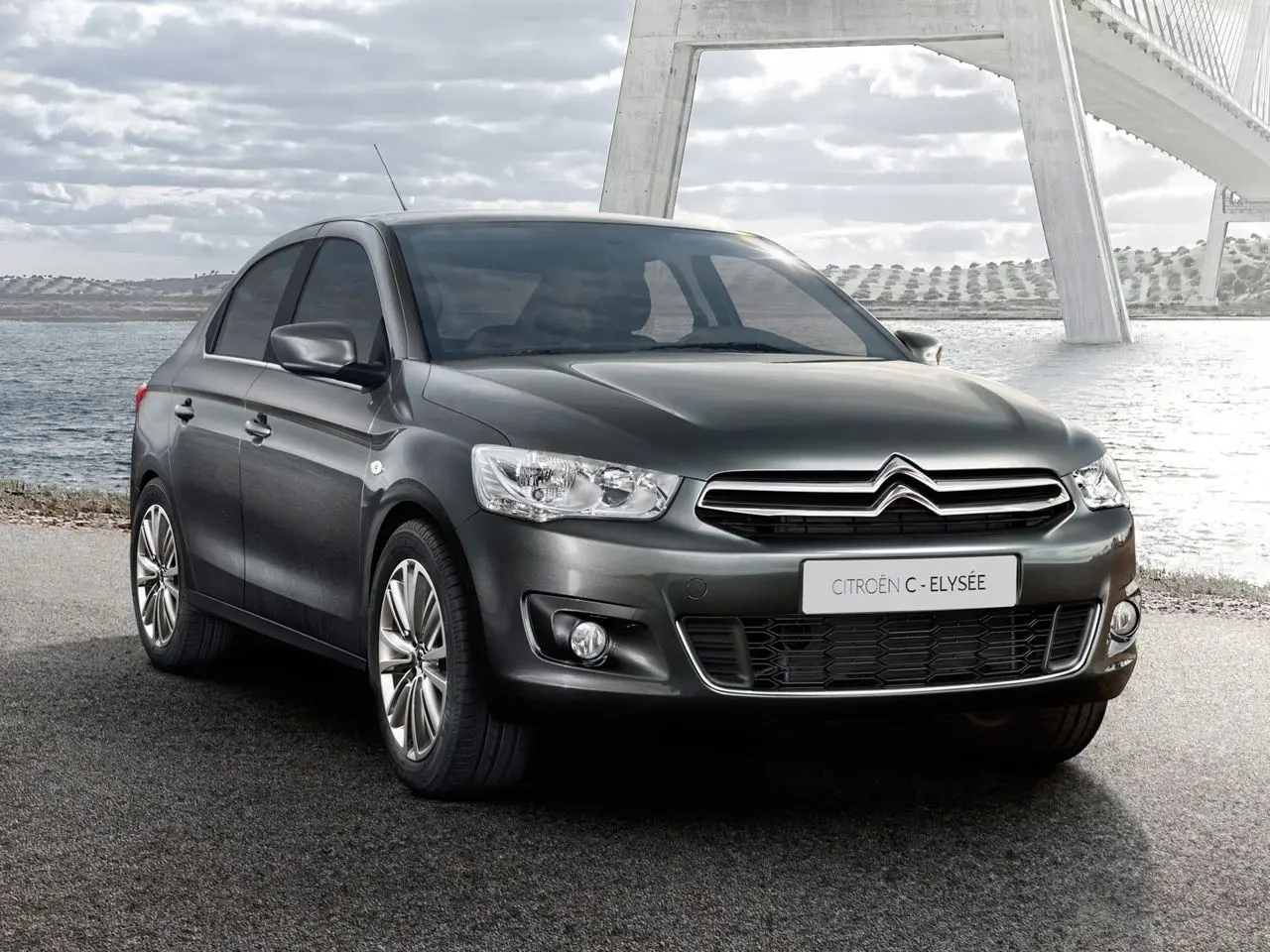 Citroen  C-Elysee 1.2 VTI Exclusive BMP 6