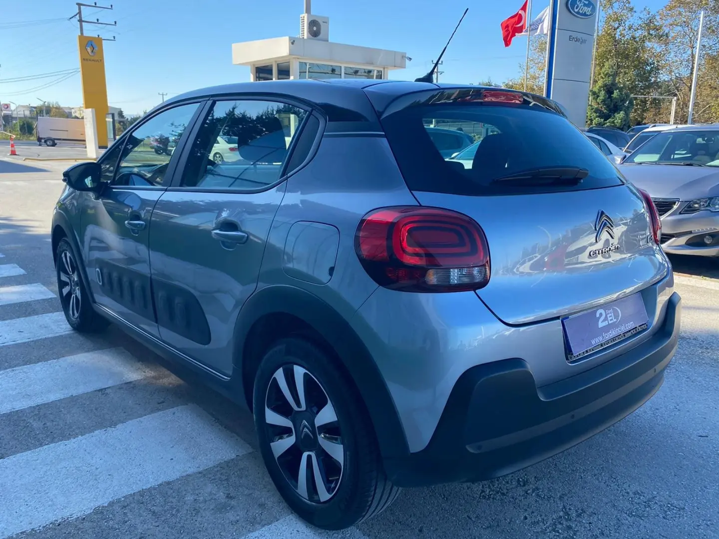 Citroen C3 C3 1.2 PureTech Feel Adventure 3