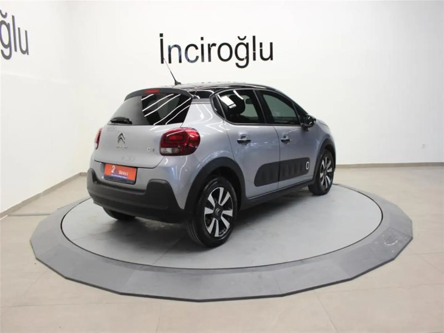 Citroen C3 C3 1.2 PureTech S&S Shine S Edition 4