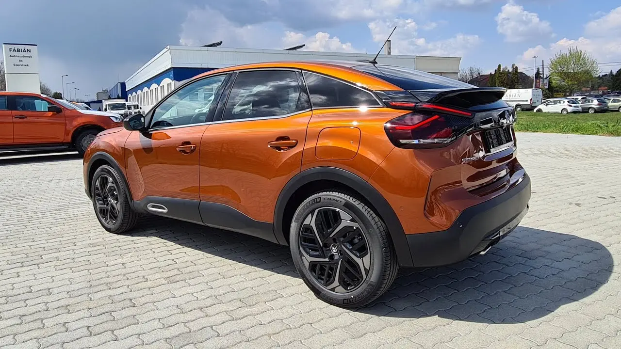 Citroen C4 C4 1.2 PureTech Shine Bold EAT8 6