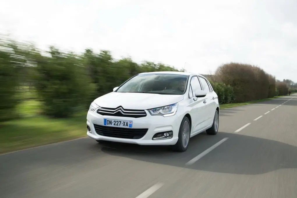 Citroen C4 C4 1.2 PureTech Start&Stop Exclusive EAT6 5