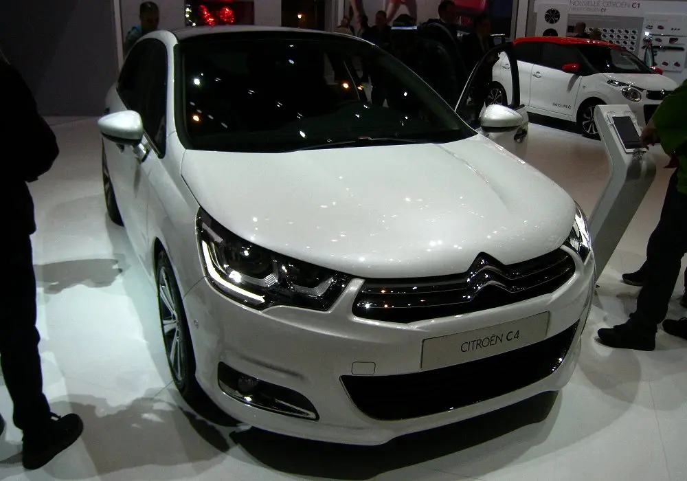 Citroen C4 C4 1.2 PureTech Start&Stop Exclusive EAT6 6