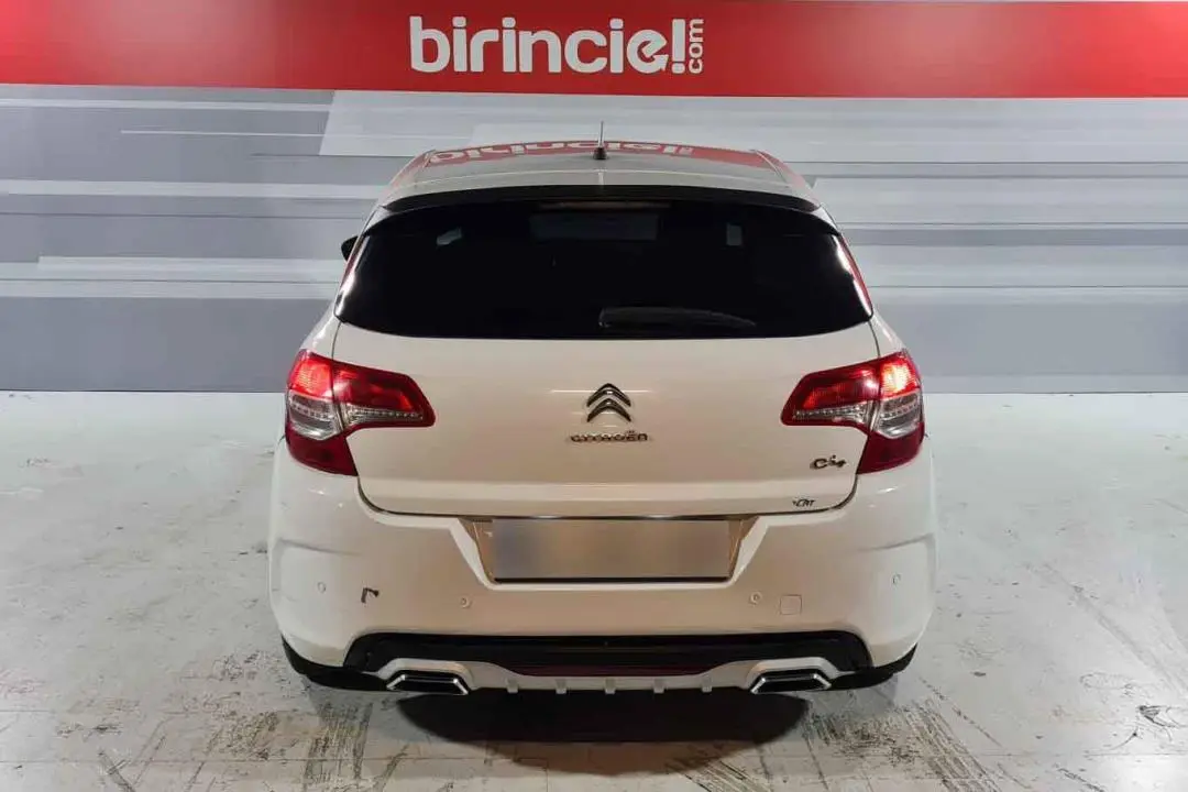 Citroen C4 C4 1.4 VTI Attraction 4