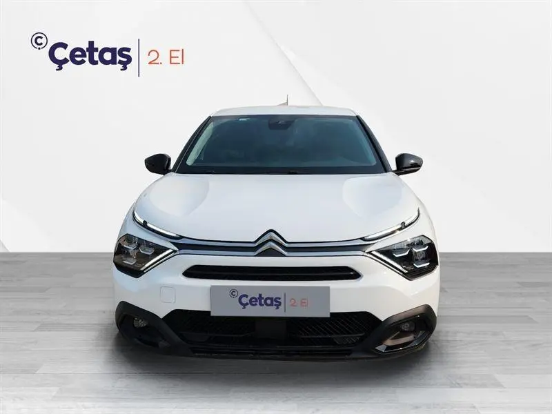 Citroen C4 C4 1.5 BlueHDI Feel Bold EAT8 5