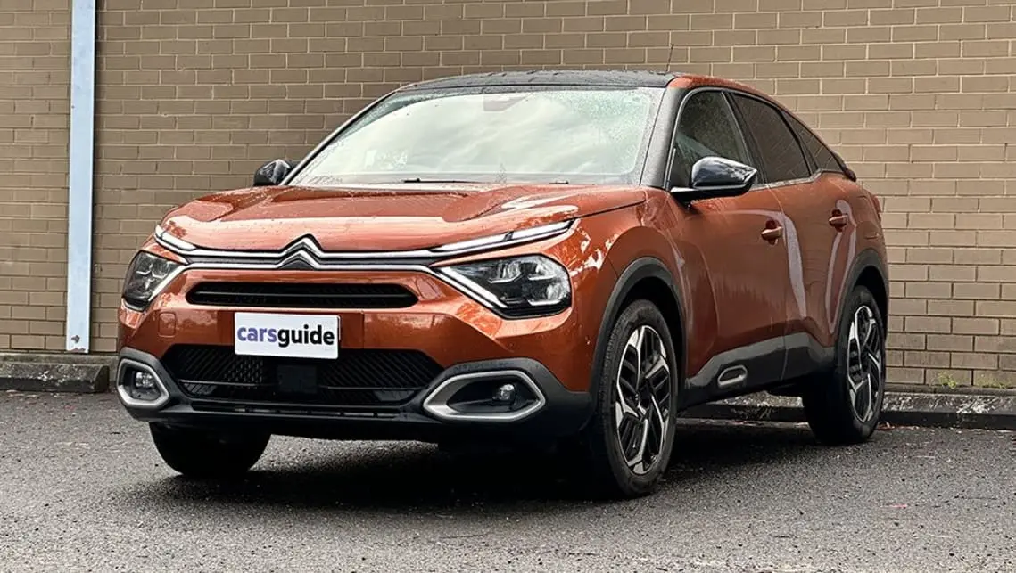 Citroen C4 C4 1.5 BlueHdi Shine Bold EAT6 3