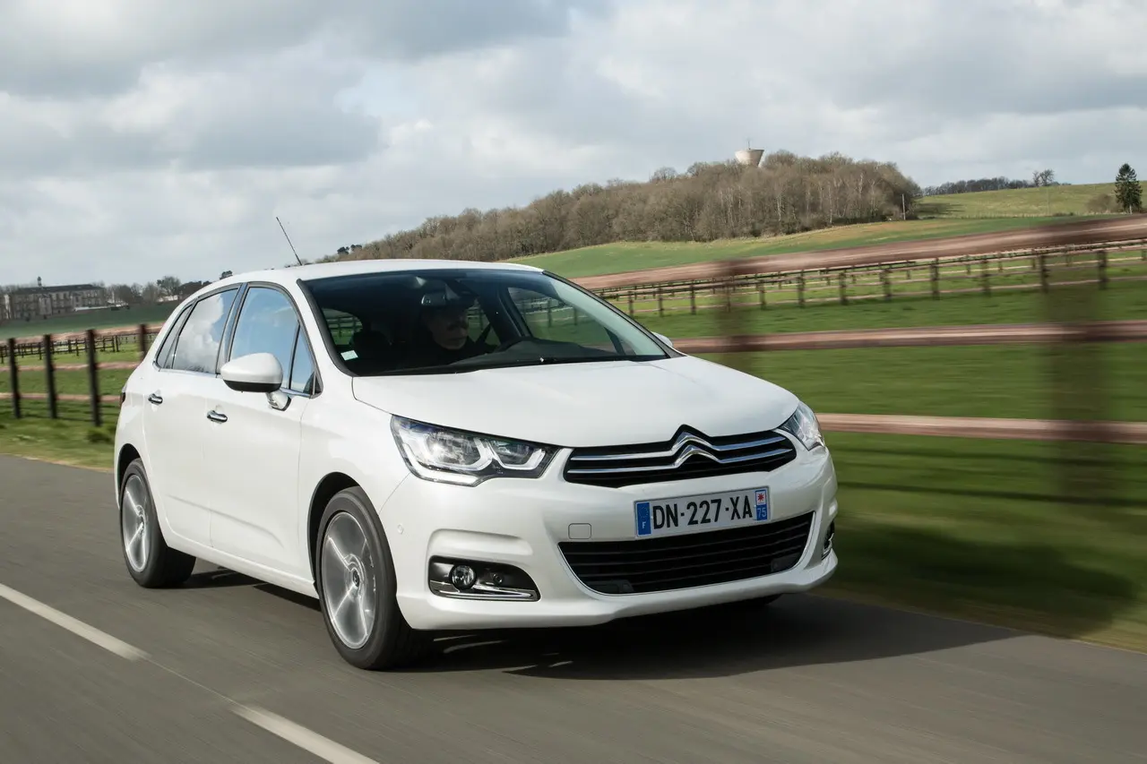 Citroen C4 C4 1.6 BlueHDI Start&Stop Confort EAT6 0