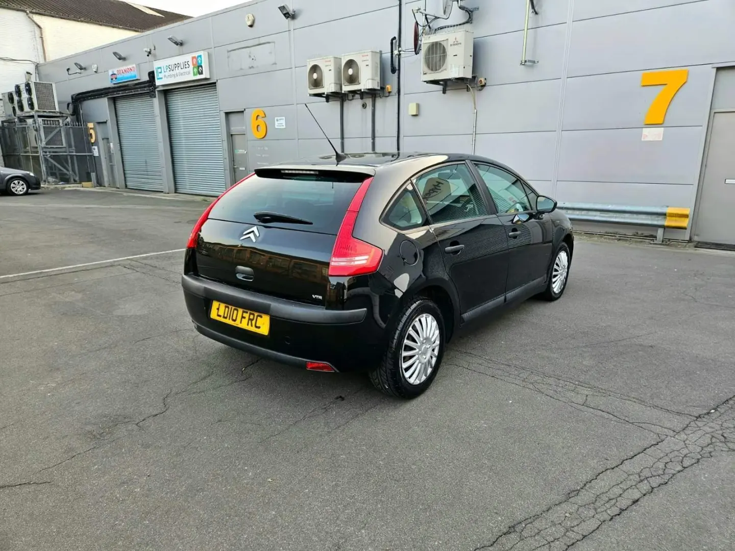 Citroen C4 C4 1.6 HDI VTRPK 5