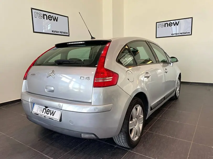 Citroen C4 C4 1.6i SXPK 3