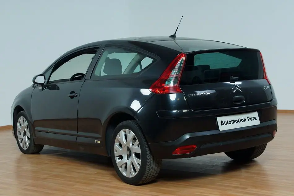 Citroen C4 C4 1.6i VTRPK 7