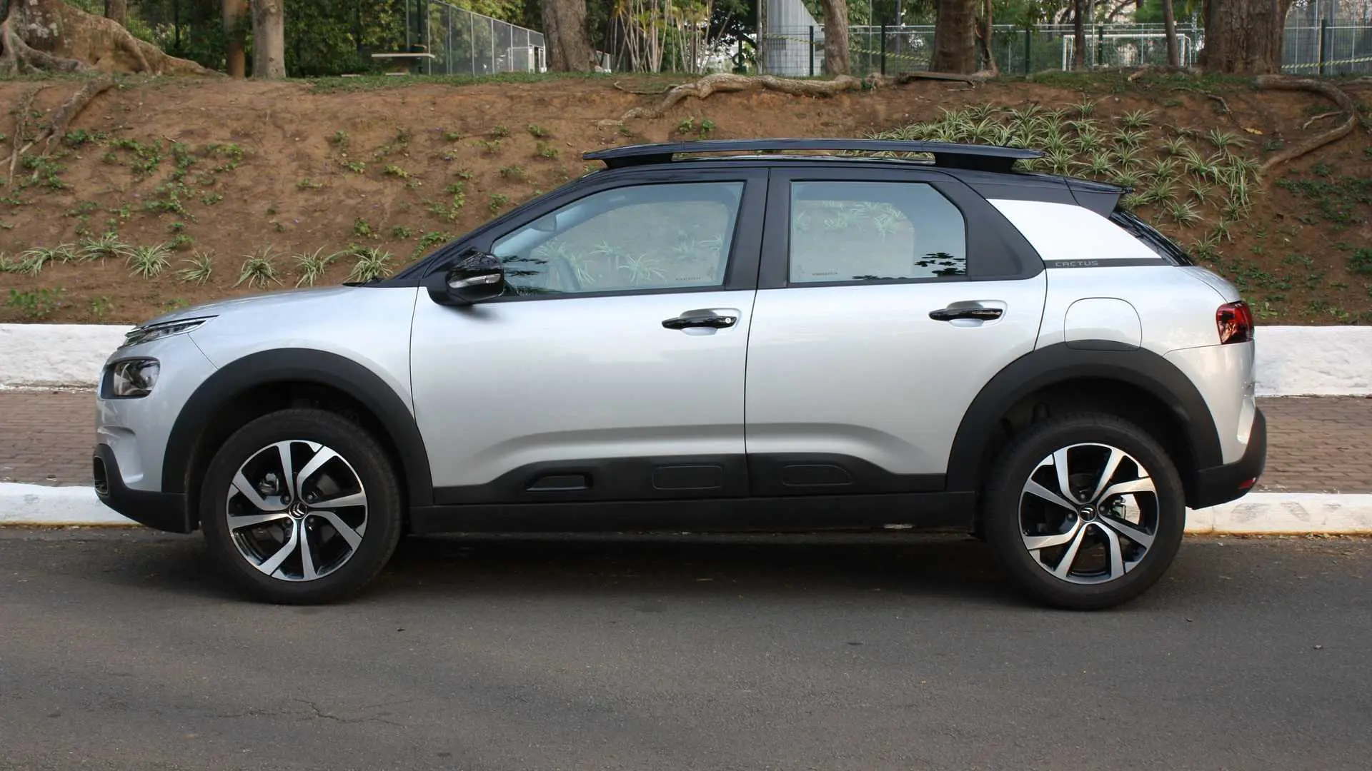 Citroen C4 Cactus C4 Cactus 1.2 e-VTI Start&Stop Shine ETG 4